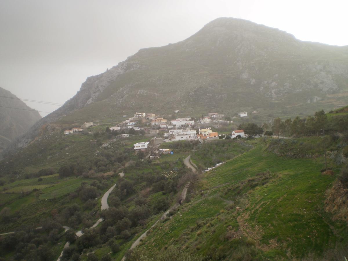 Villa Frati Gorge Exterior photo