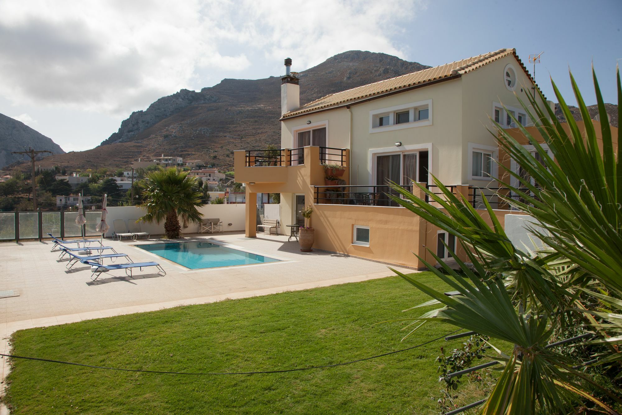 Villa Frati Gorge Exterior photo